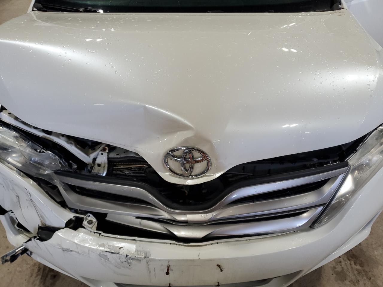 2014 Toyota Venza Le VIN: 4T3ZA3BB2EU082823 Lot: 52094085