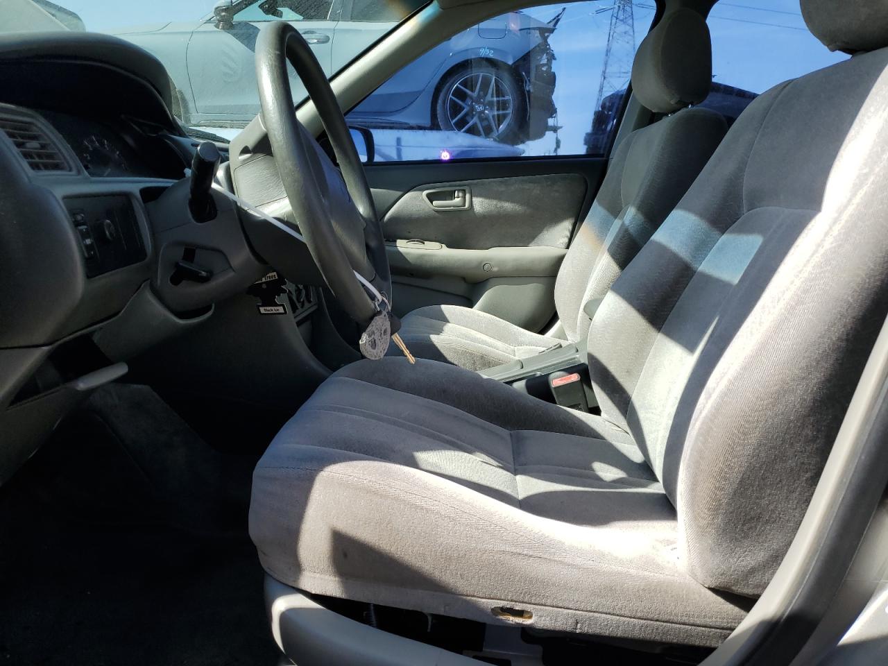 1999 Toyota Camry Le VIN: JT2BG22KXX0284593 Lot: 54061685