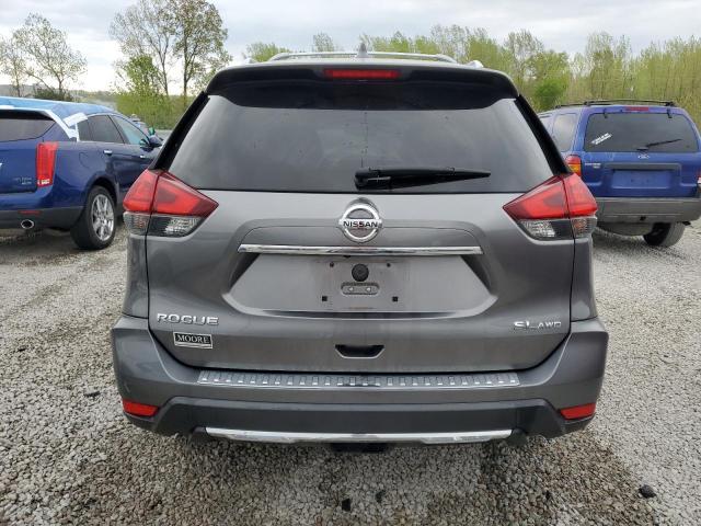  NISSAN ROGUE 2017 Серый
