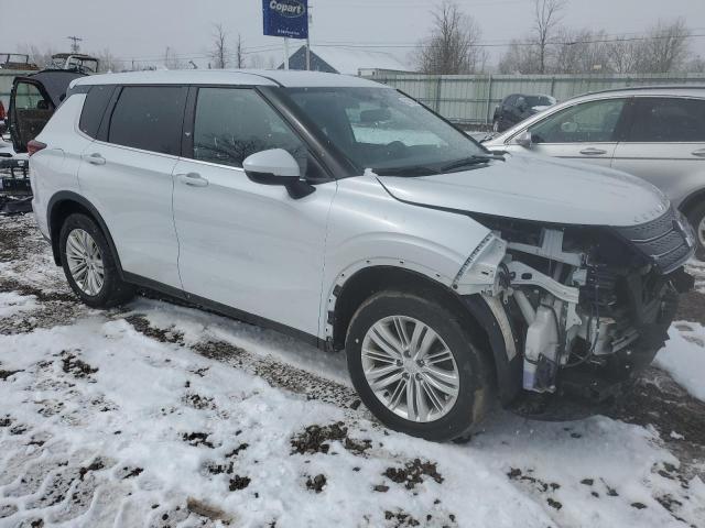  MITSUBISHI OUTLANDER 2023 Biały