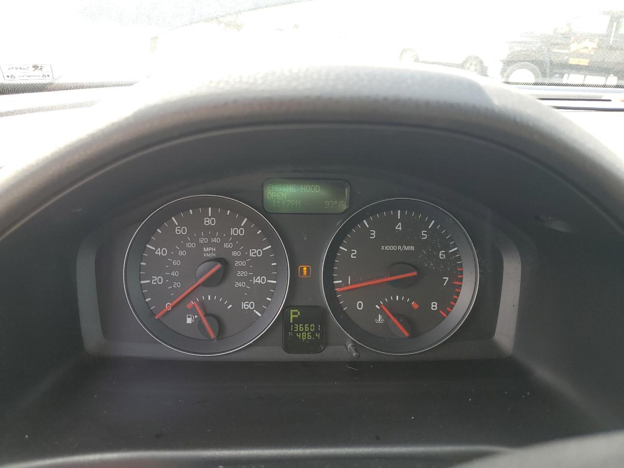 2010 Volvo V50 2.4I VIN: YV1390MW5A2528800 Lot: 53481295
