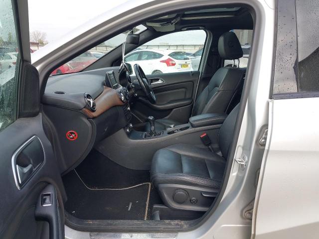 2014 MERCEDES BENZ B200 BLUEE