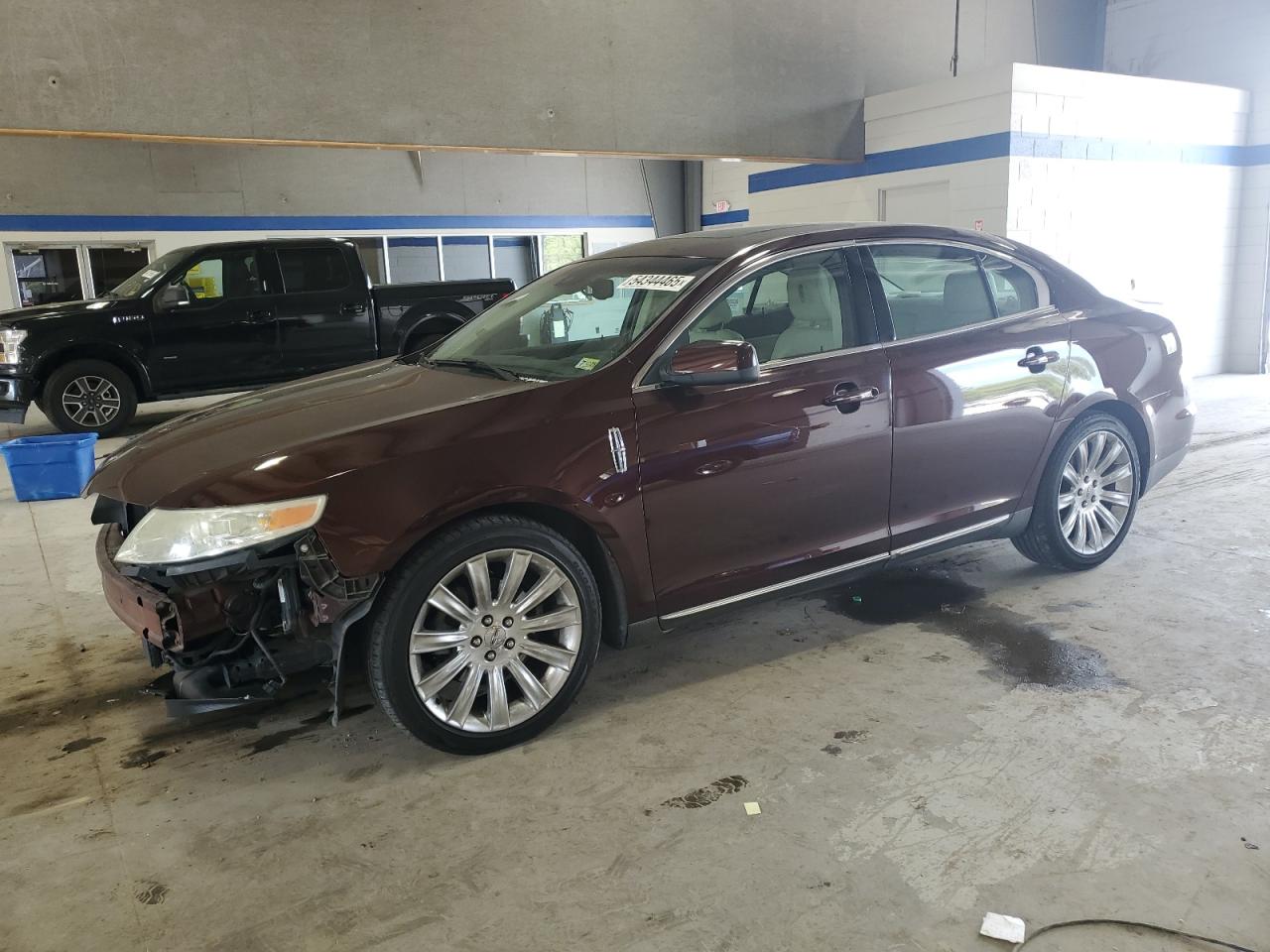 2010 Lincoln Mks zu verkaufen in Sandston, VA - Front End