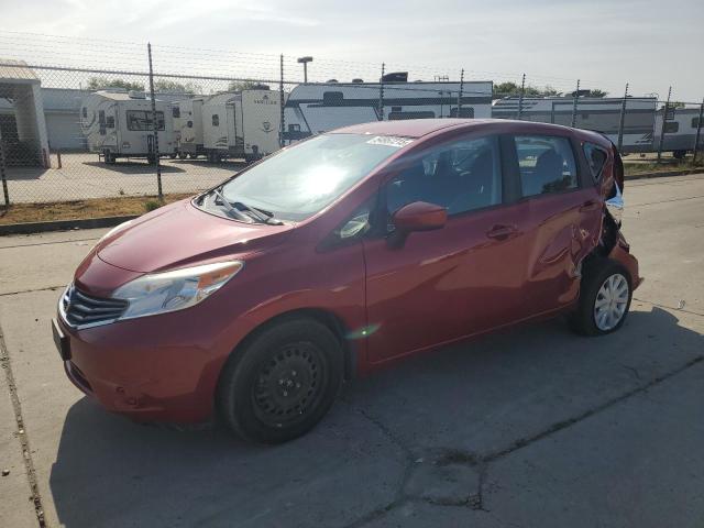  NISSAN VERSA 2015 Czerwony