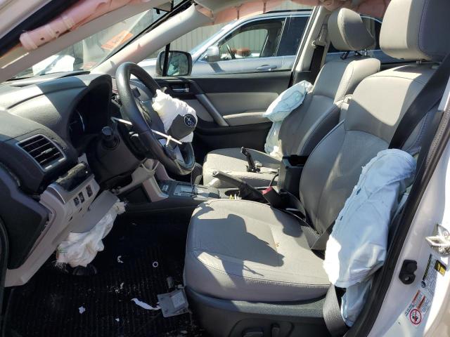  SUBARU FORESTER 2018 Белый