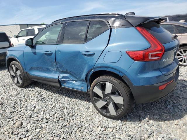  VOLVO XC40 2024 Синий
