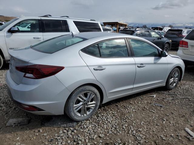  HYUNDAI ELANTRA 2019 Серебристый