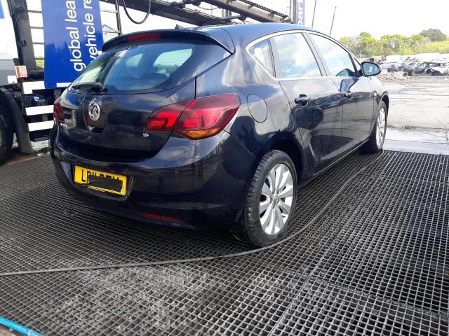 2011 VAUXHALL ASTRA ELIT