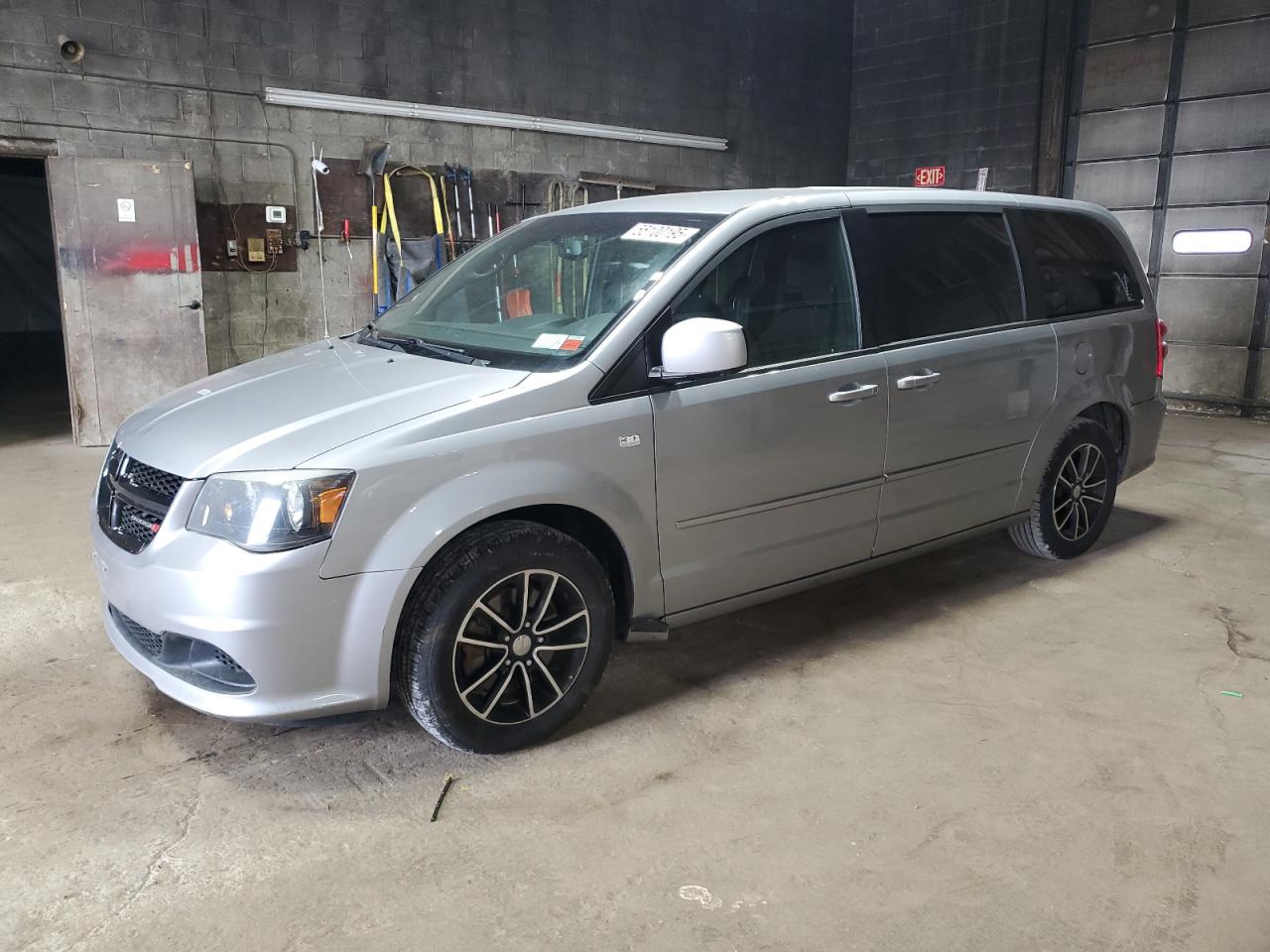 2014 Dodge Grand Caravan Se იყიდება Angola-ში, NY - Minor Dent/Scratches