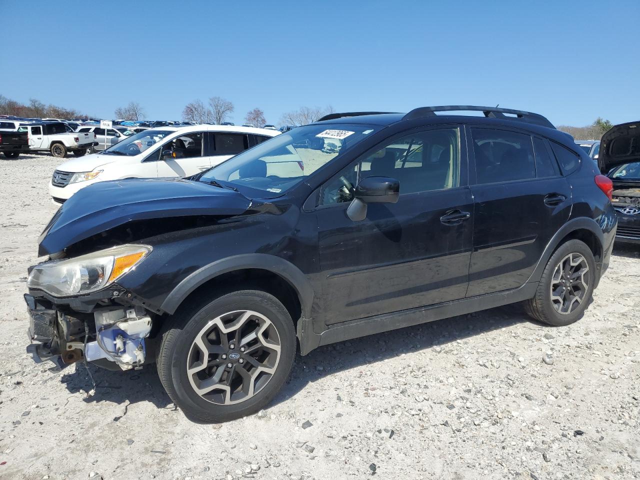 2016 Subaru Crosstrek Premium for Sale in West Warren, MA - Front End
