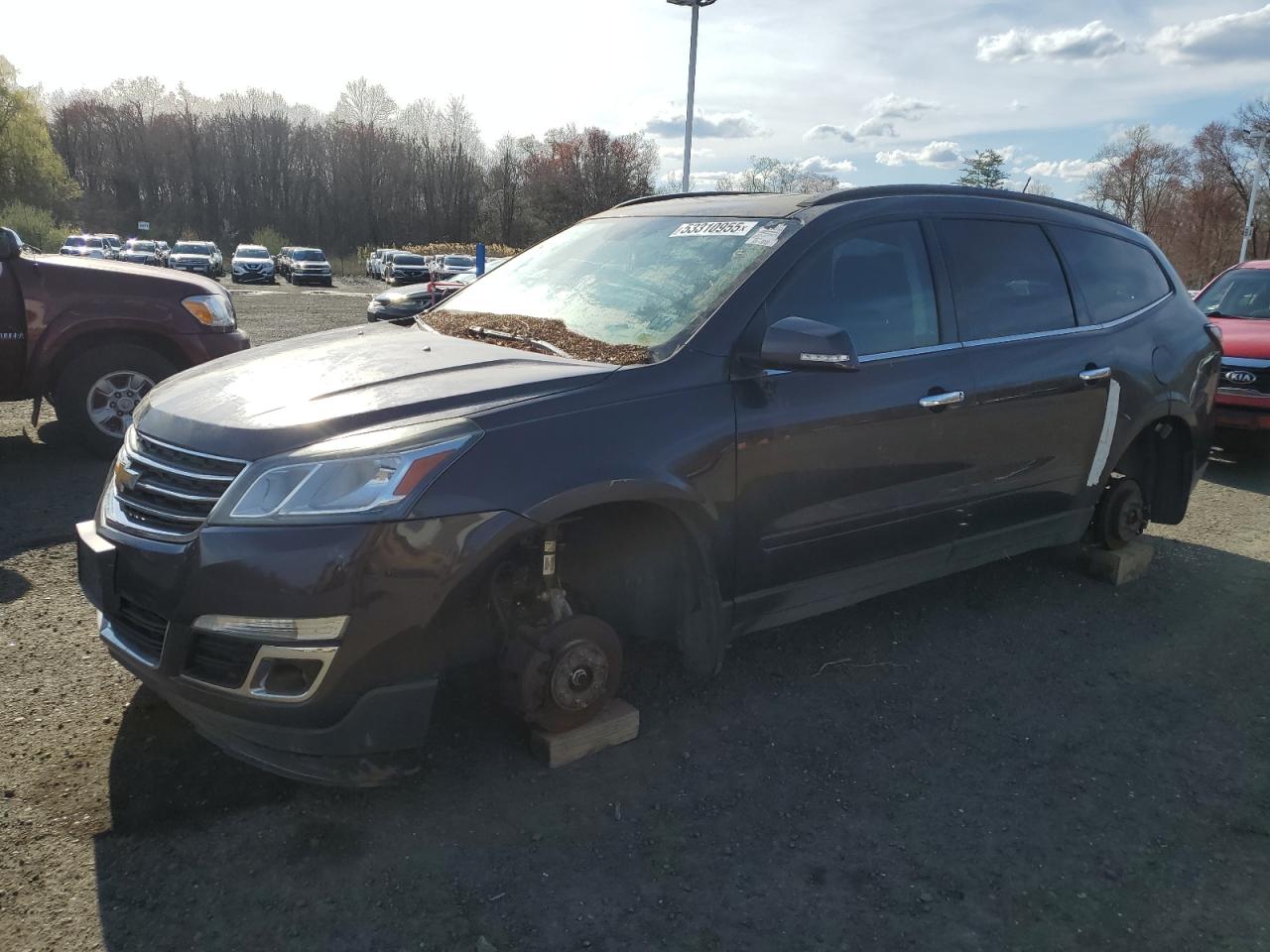 2015 Chevrolet Traverse Lt for Sale in East Granby, CT - Minor Dent/Scratches