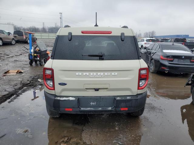  FORD BRONCO 2024 Kremowy