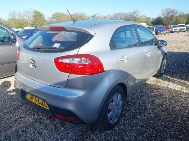 2014 KIA RIO 1