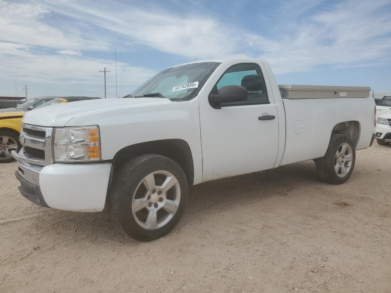2013 Chevrolet Silverado C1500 for Sale in Andrews, TX - Minor Dent/Scratches