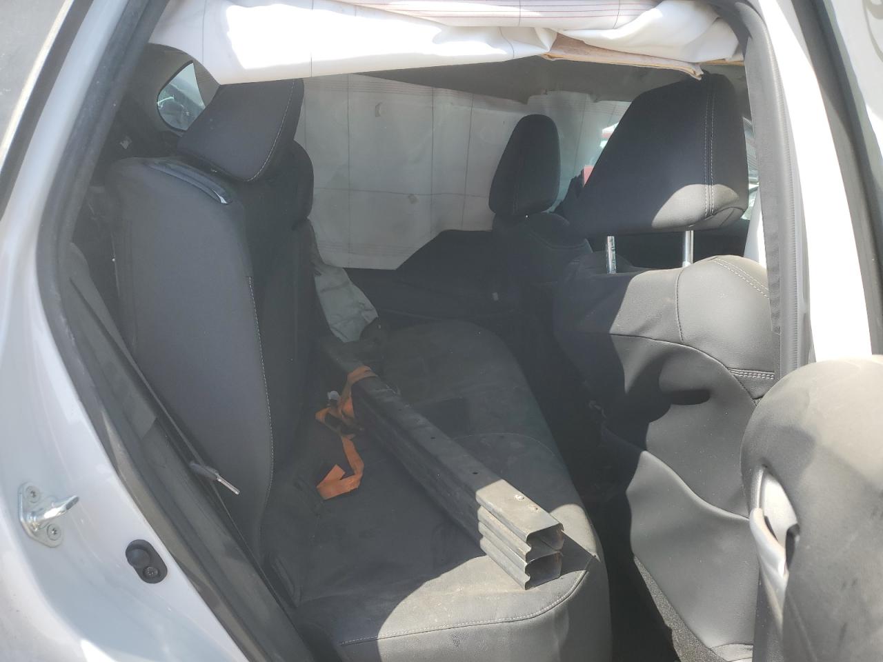 2022 Toyota Corolla Cross Xle VIN: 7MUDAAAG2NV013763 Lot: 53041385