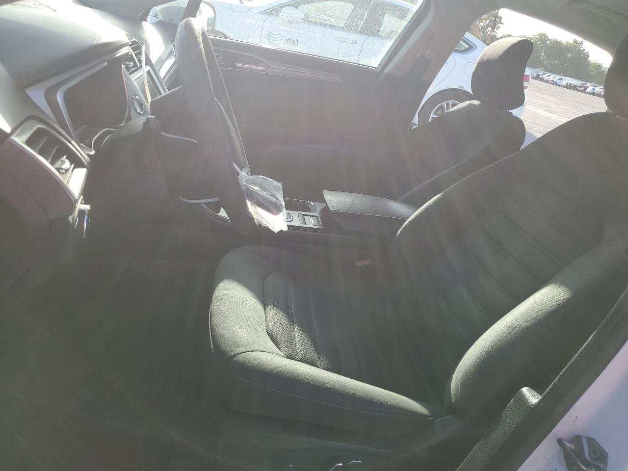 2019 Ford Fusion Se VIN: 3FA6P0LU4KR124849 Lot: 54039995