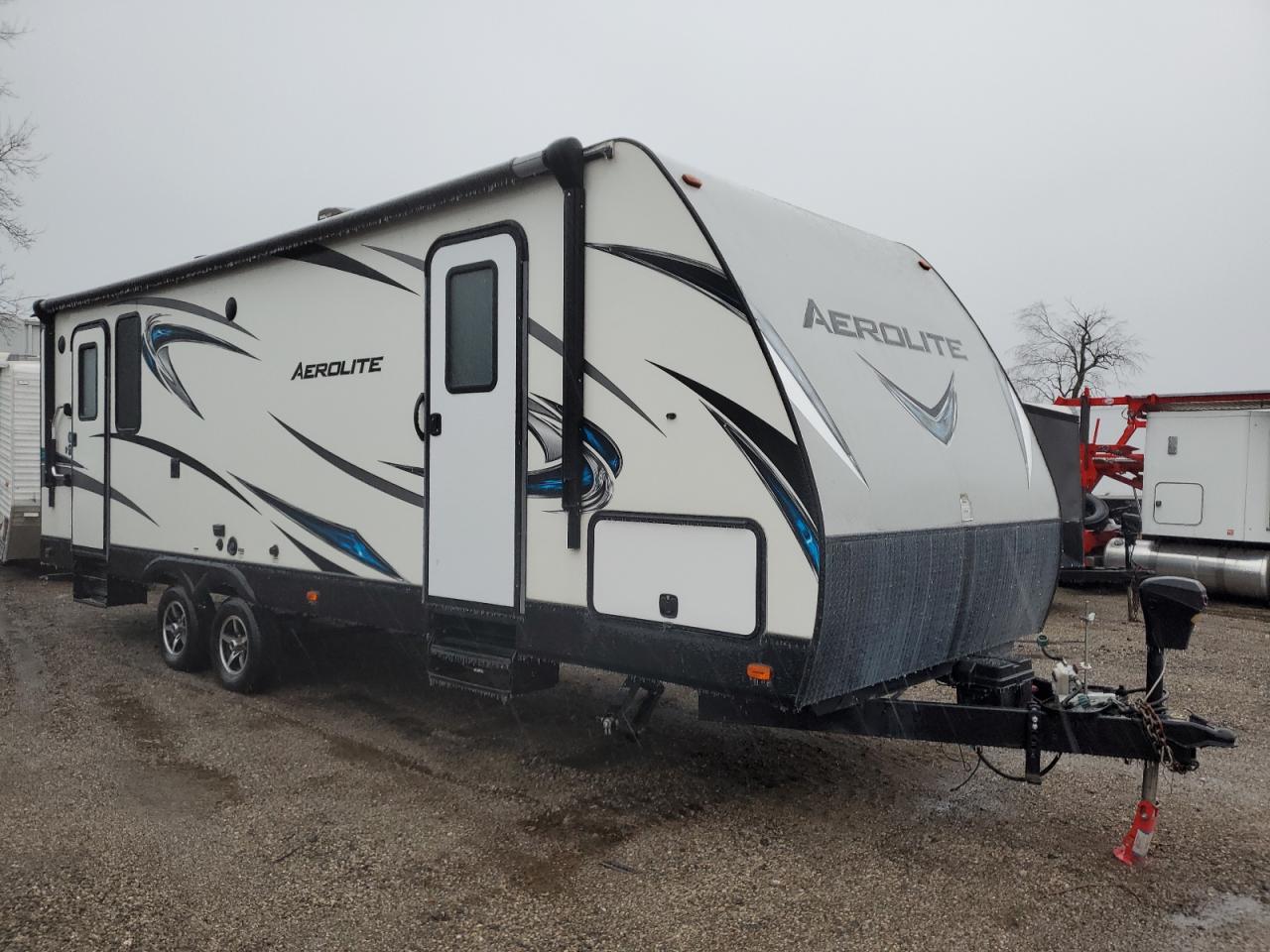 2017 Keystone Challenger Aerolite იყიდება Davison-ში, MI - Minor Dent/Scratches