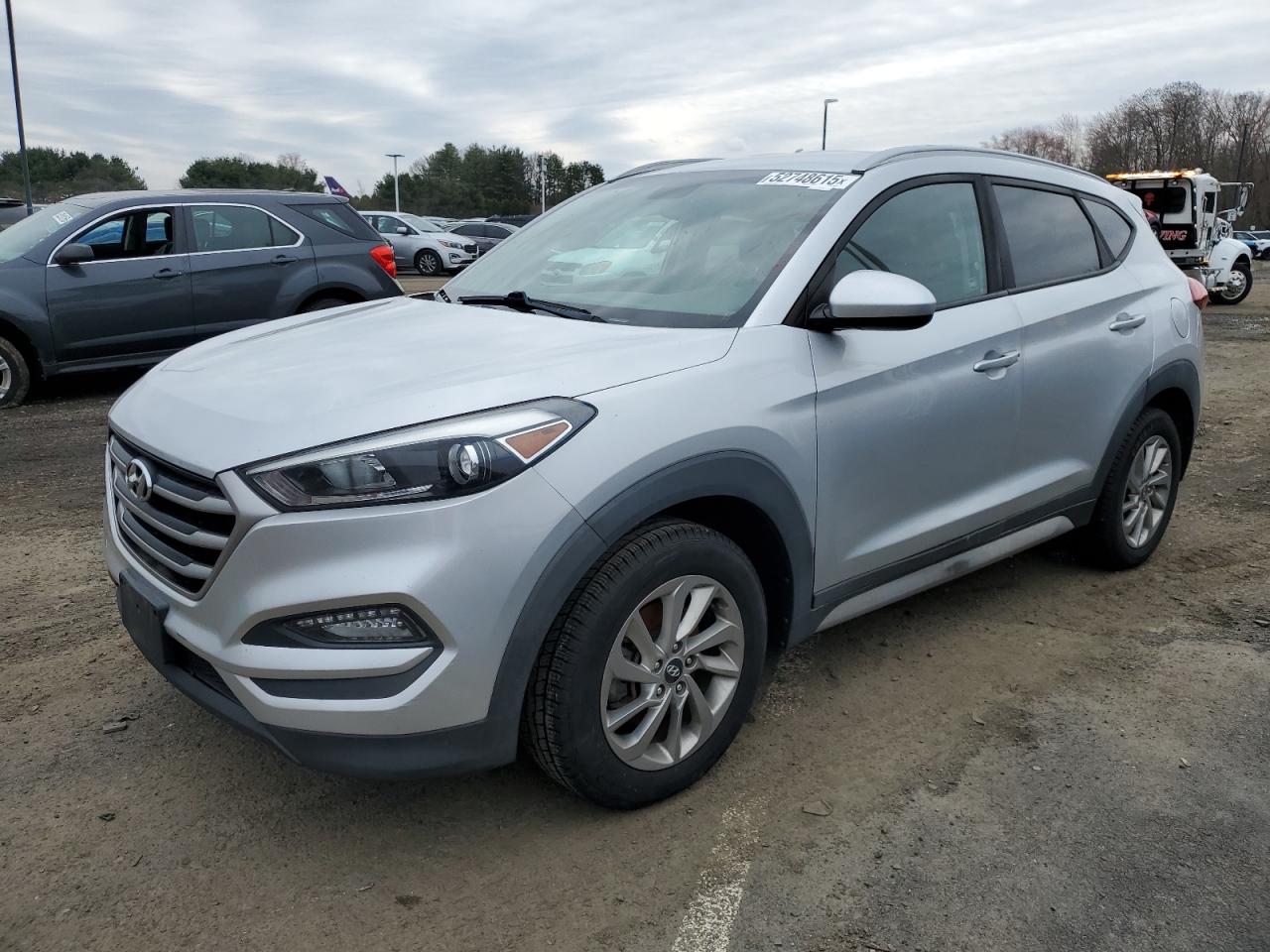 2018 Hyundai Tucson Sel for Sale in East Granby, CT - Minor Dent/Scratches