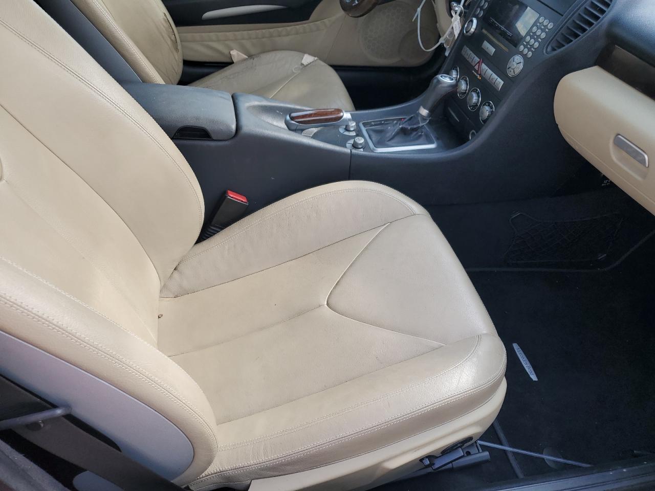 2007 Mercedes-Benz Slk 280 VIN: WDBWK54F37F160752 Lot: 54986495