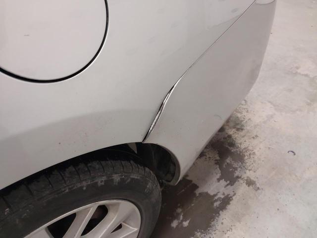 2013 TOYOTA AURIS