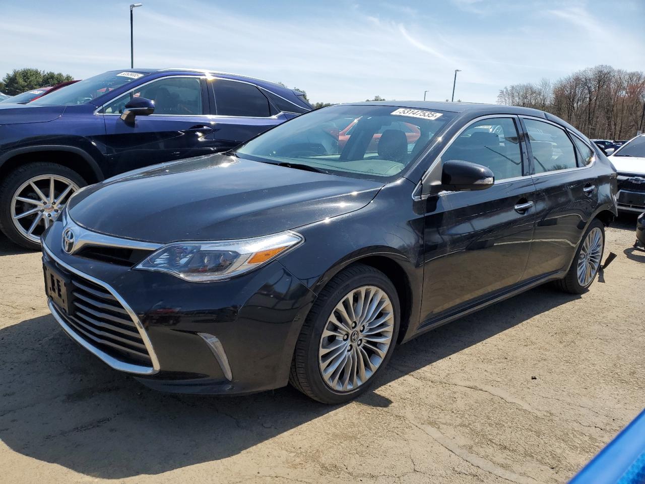 2016 Toyota Avalon Xle for Sale in East Granby, CT - Rear End