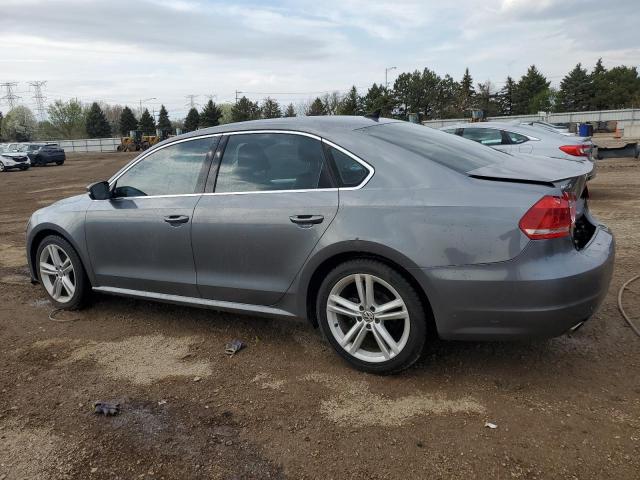  VOLKSWAGEN PASSAT 2013 Gray