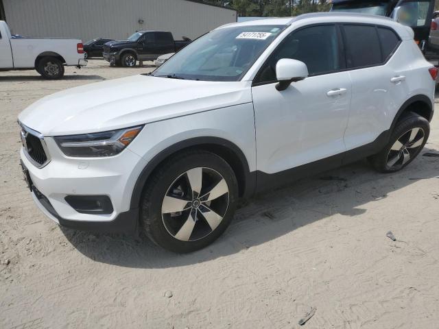 2020 Volvo Xc40 T5 Momentum