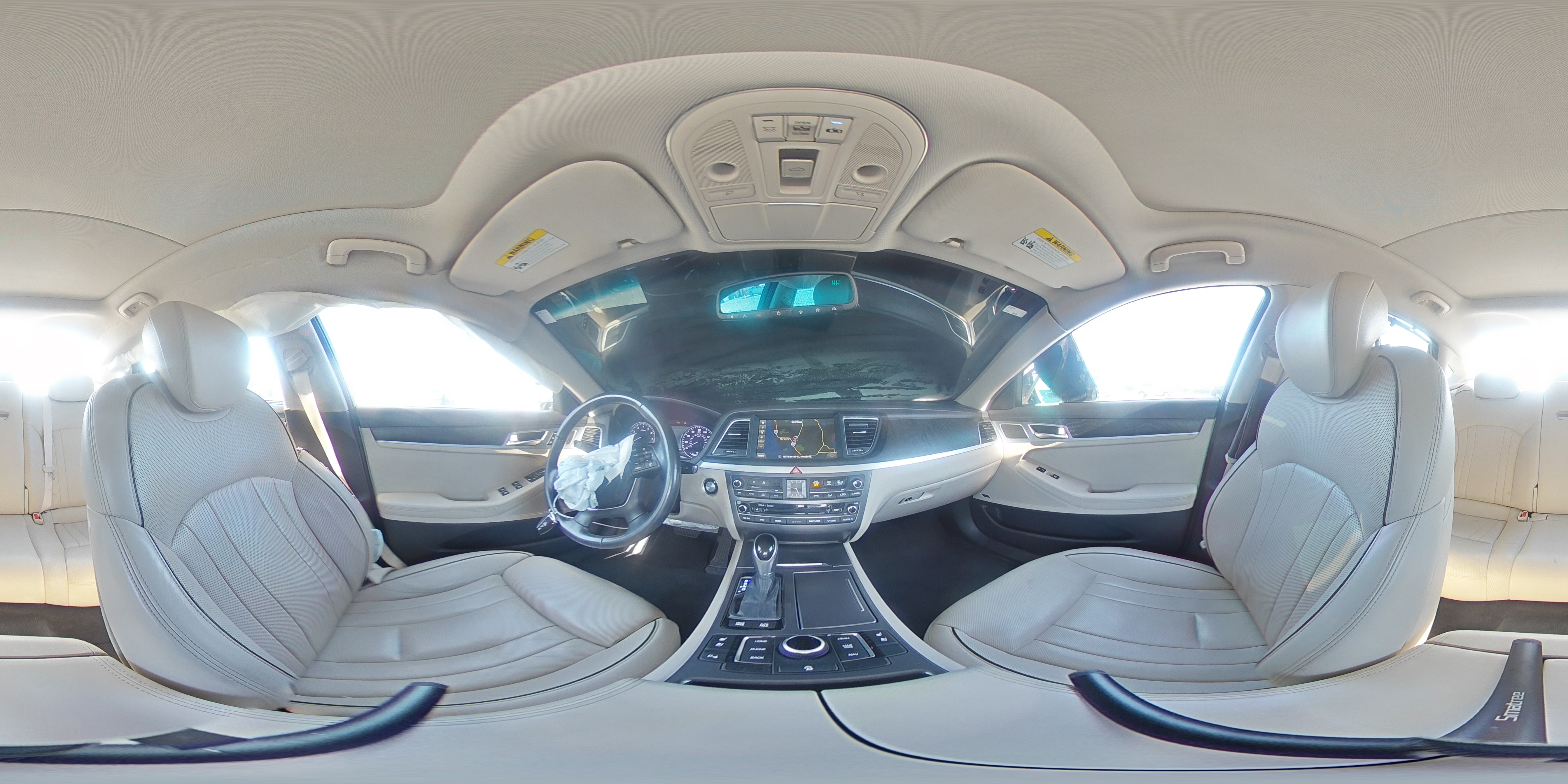 2015 Hyundai Genesis 3.8L VIN: KMHGN4JE3FU028843 Lot: 54317905
