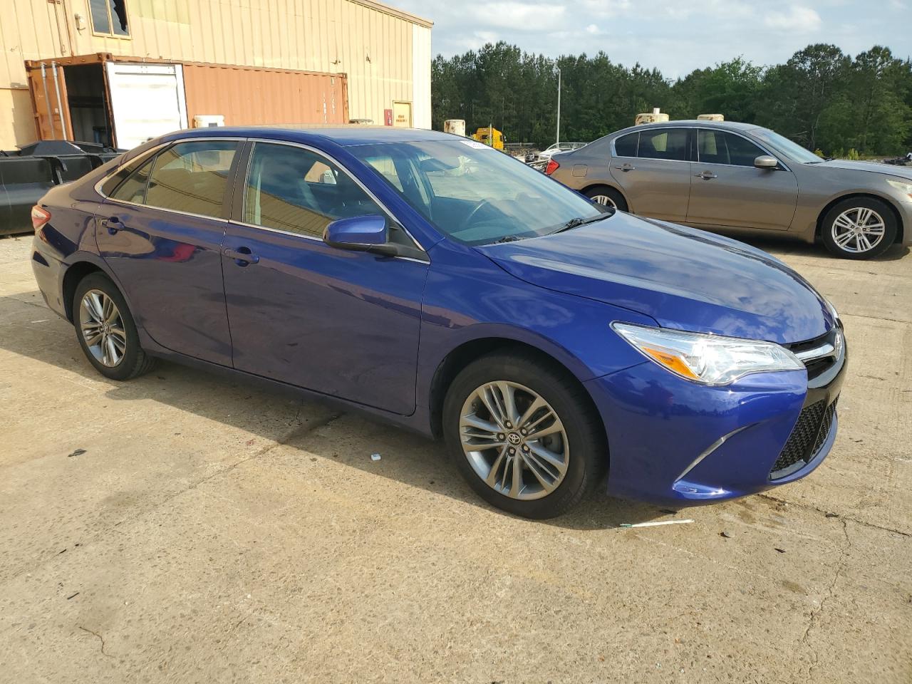 2016 Toyota Camry Le VIN: 4T1BF1FK8GU575659 Lot: 53955695
