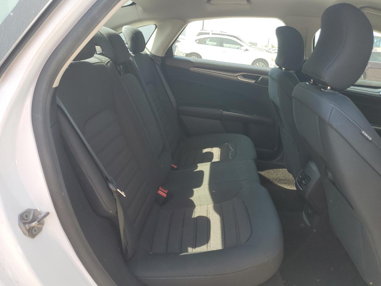 2019 Ford Fusion Se VIN: 3FA6P0LU9KR264010 Lot: 54031885