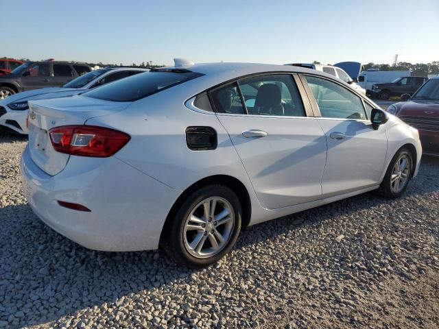  CHEVROLET CRUZE 2017 White