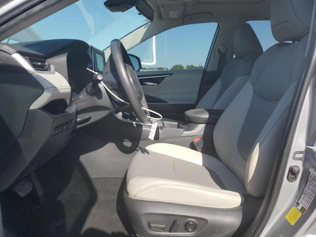  TOYOTA RAV4 2021 Srebrny