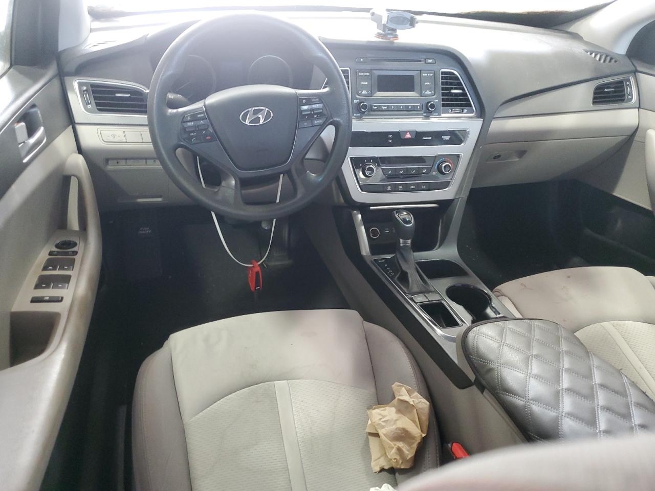 2015 Hyundai Sonata Se VIN: 5NPE24AF2FH186503 Lot: 55163915