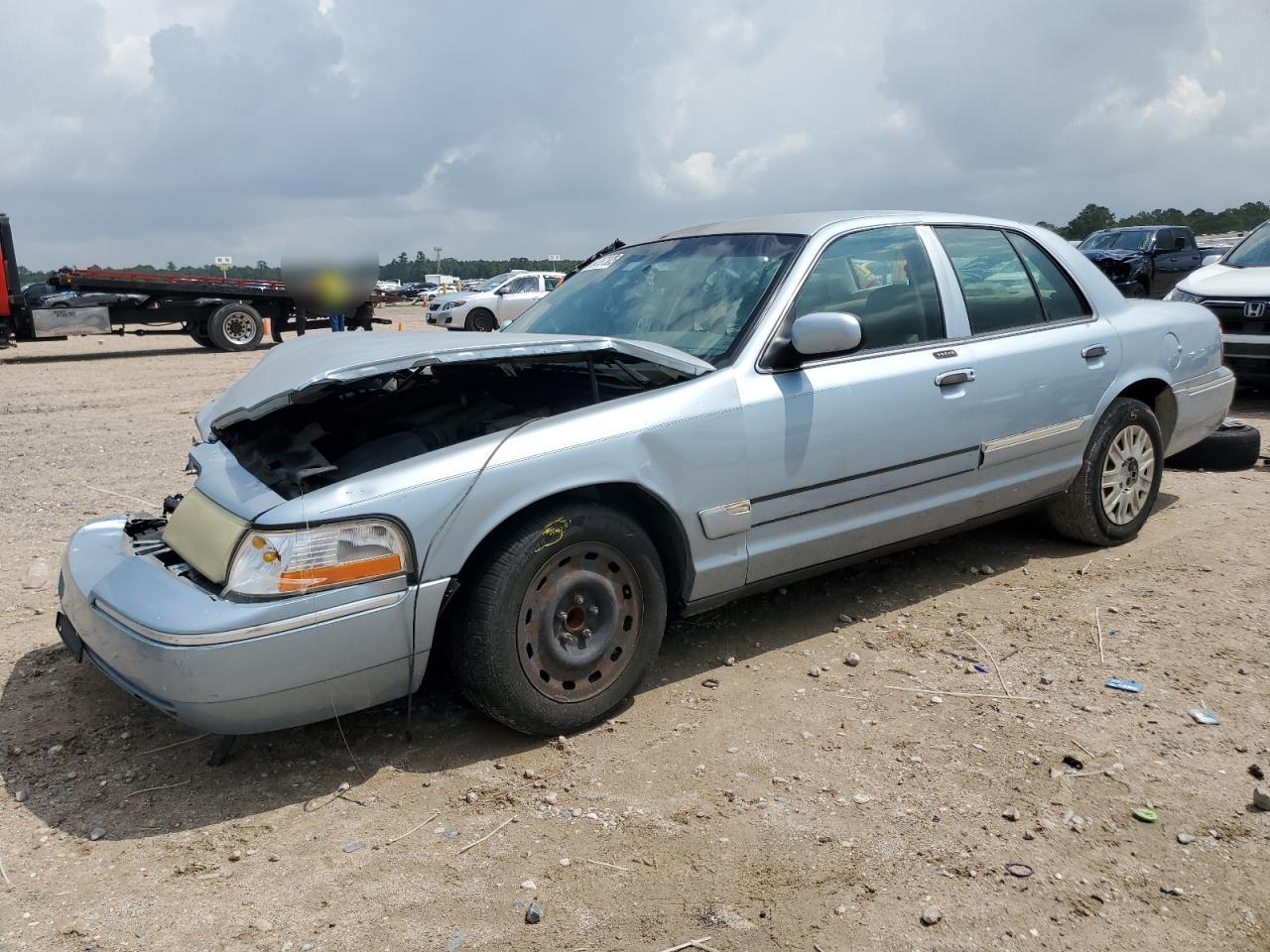 2005 Mercury Grand Marquis Gs იყიდება Houston-ში, TX - Front End