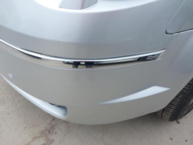 2010 CHRYSLER GRAND VOYA