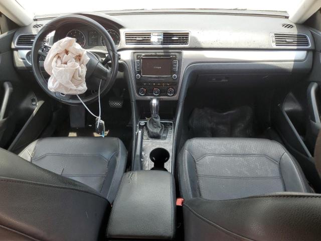  VOLKSWAGEN PASSAT 2015 Бордовый