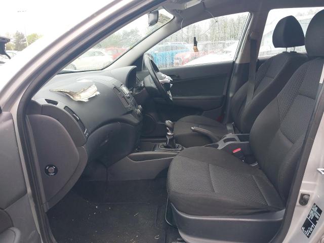 2012 HYUNDAI I30 COMFOR