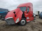 Elgin, IL에서 판매 중인 2014 Freightliner Cascadia 125 Semi Truck - Vandalism