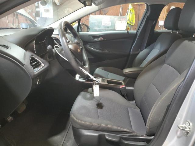  CHEVROLET CRUZE 2018 Srebrny