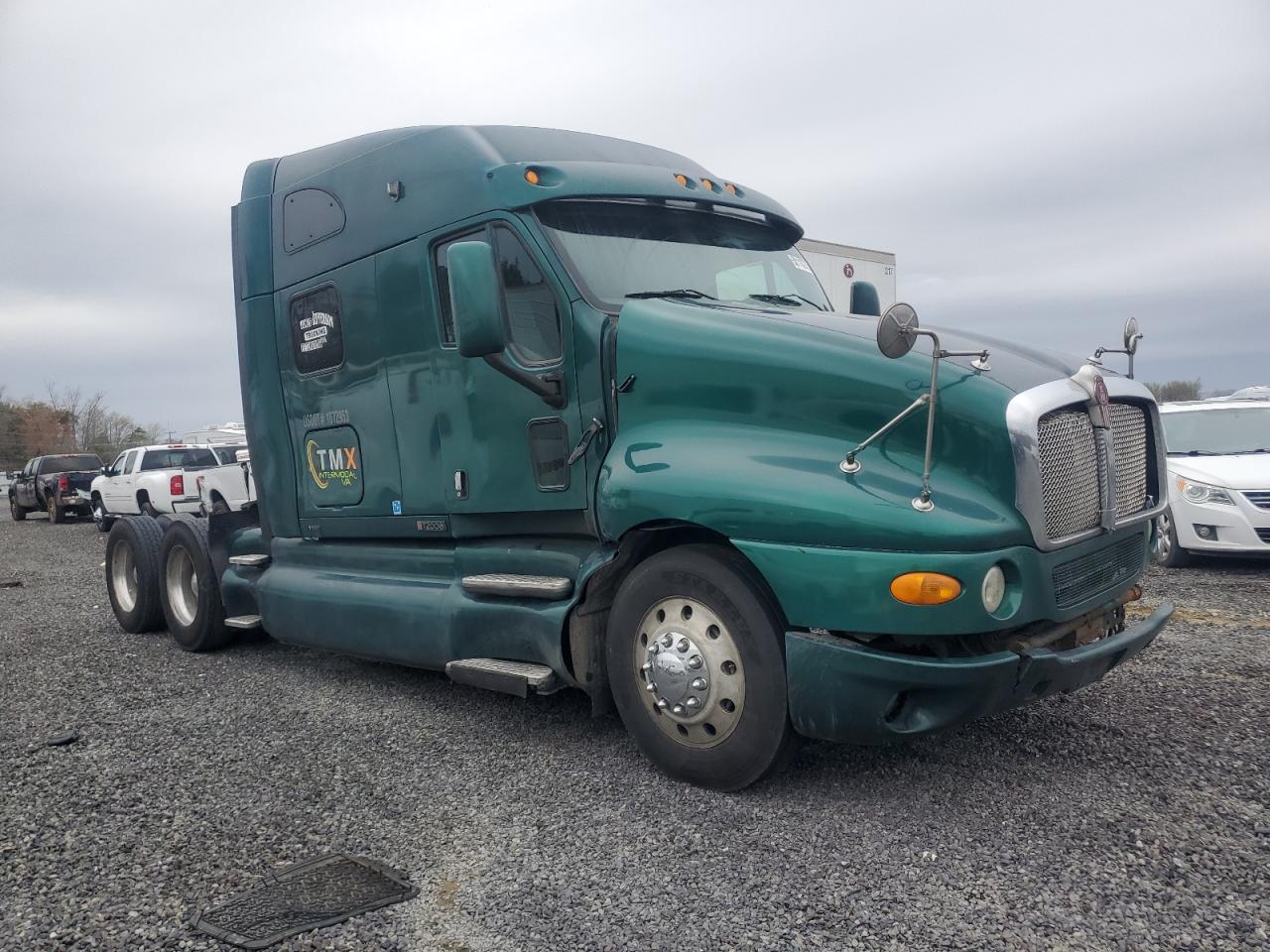 2007 Kenworth T2000 Semi Truck for Sale in Fredericksburg, VA - Front End