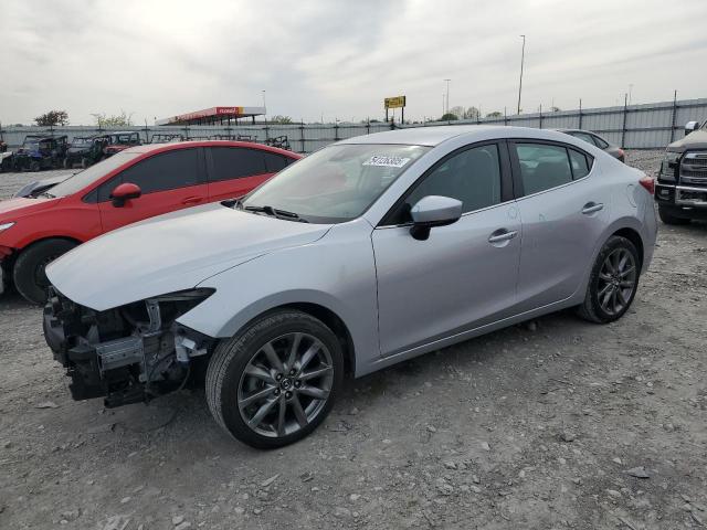  MAZDA 3 2018 Srebrny
