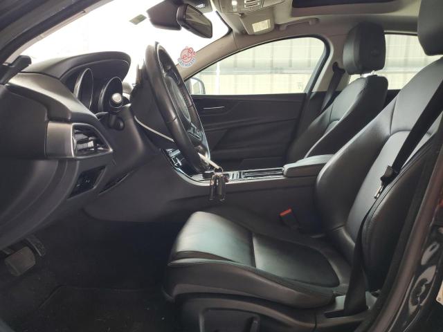  JAGUAR XE 2018 Black