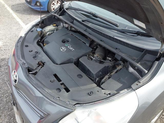 2009 TOYOTA VERSO TR D