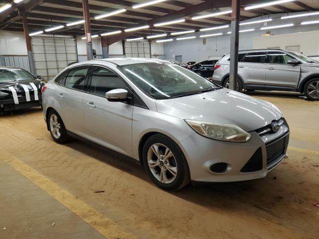 Седаны FORD FOCUS 2014 Серебристый