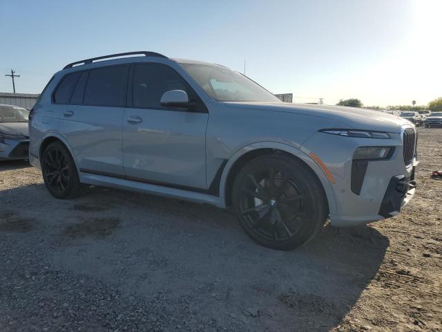  BMW X7 2023 Серый