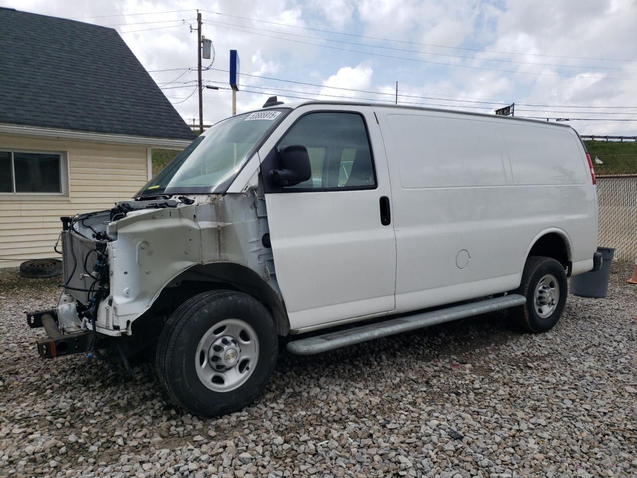 2022 Chevrolet Express G2500 zu verkaufen in Northfield, OH - Front End