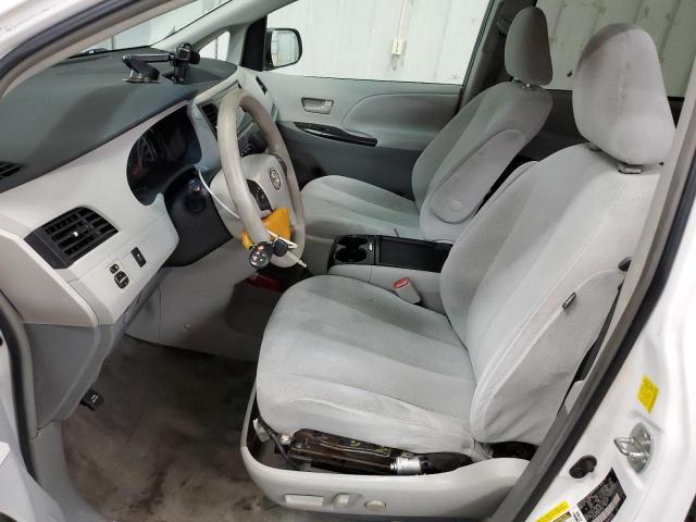 2011 TOYOTA SIENNA LE  