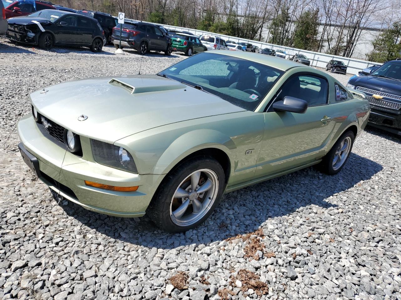 2005 Ford Mustang Gt на продаже в North Billerica, MA - Minor Dent/Scratches