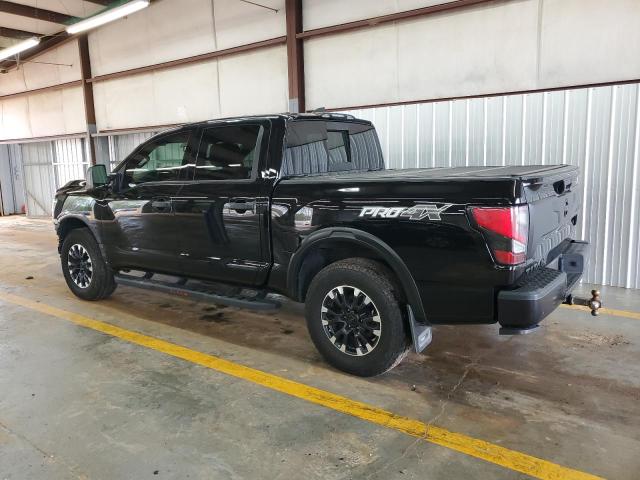  NISSAN TITAN 2022 Чорний