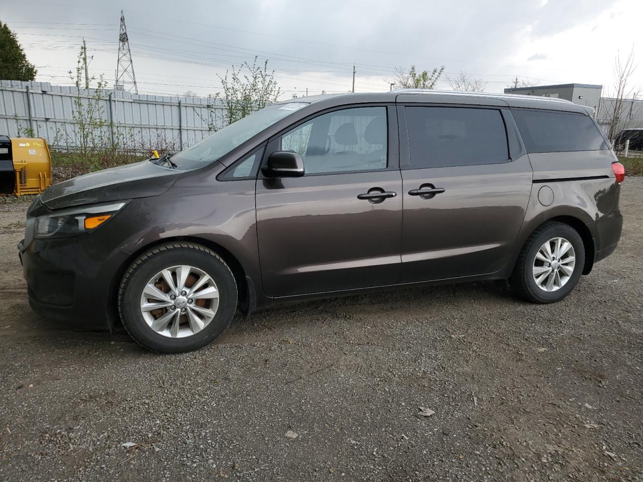2016 Kia Sedona Lx for Sale in London, ON - Rear End